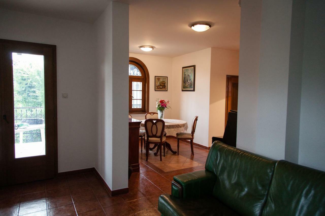 Exclusive House Legacy Βίλα Σμεντέρεβο Εξωτερικό φωτογραφία